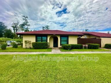 Main picture of 476 Hunter Cir