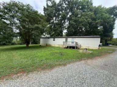 Main picture of 1946 Whitt Hunt Rd