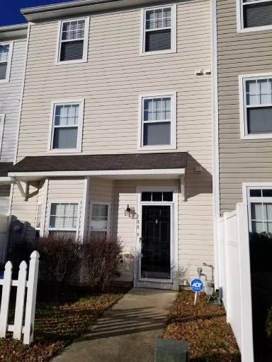 Main picture of 8641-108 Neuse Club Lane