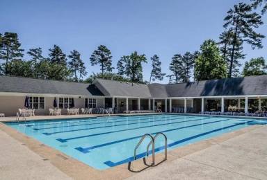 Main picture of 122 Forked Pine Ct