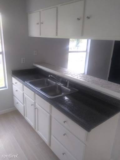 Main picture of 125 Arrid Rd