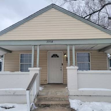 Main picture of 3354 Hovey St