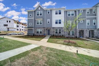 Main picture of 7148 Bryce Ave