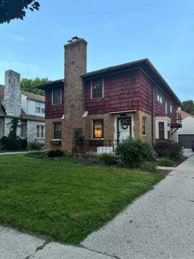 Main picture of 2822 N 70th St