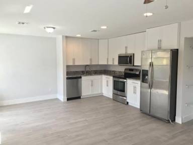 Main picture of 4743 Myla Ln