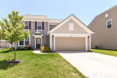 Main picture of 6675 Overlander Ln