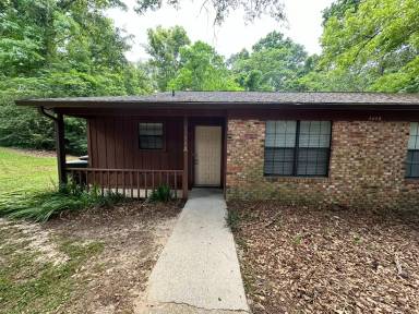 Main picture of 4088 Brewster Rd