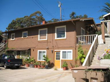 Main picture of 759 Poli St
