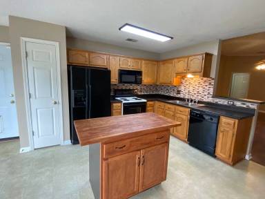 Main picture of 10162 Eveninghill Cv