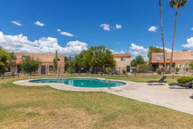 Main picture of 6509 Calle La Paz Unit D