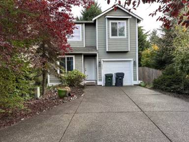 Main picture of 8830 161st St E