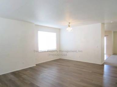 Main picture of 6462 Jules Dr