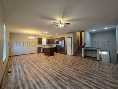 Main picture of 5921 N Millsboro St