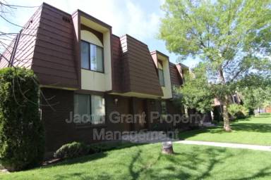 Main picture of 665 N Fanning Ave