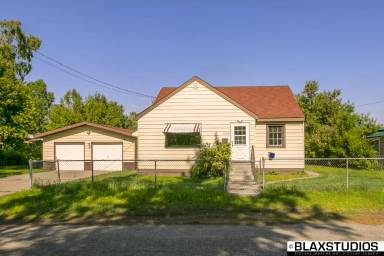 Main picture of 1022 4th Ave