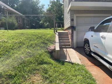 Main picture of 3337 N Walker Ave