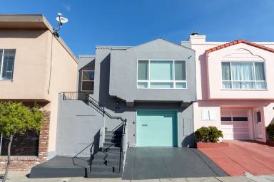 Main picture of 196 School St