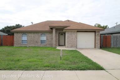 Main picture of 3610 Crescent Dr