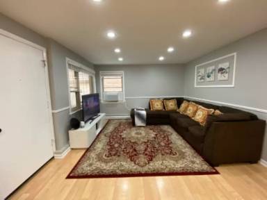 Main picture of 2422 N 77th Ave