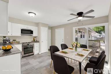 Main picture of 834 Harding Ave