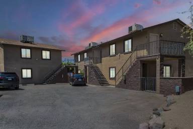 Main picture of 1551 E Christy Drive Apartments