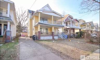 Main picture of 11702 Saywell Ave