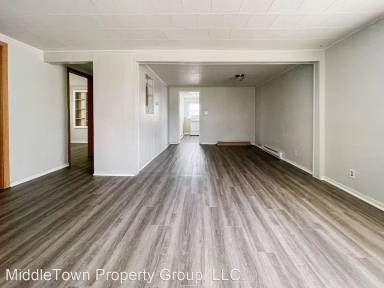 Main picture of 2212 N Hollywood Ave