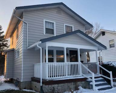 Main picture of 3726 Smith St