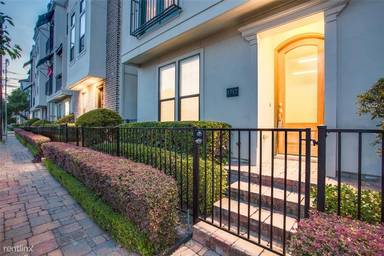 Main picture of 1712 Dart St