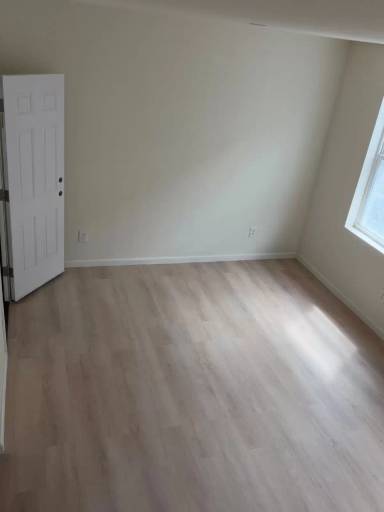 Main picture of 2742 Kensington Ave