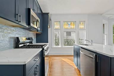 Main picture of 318 Willow St