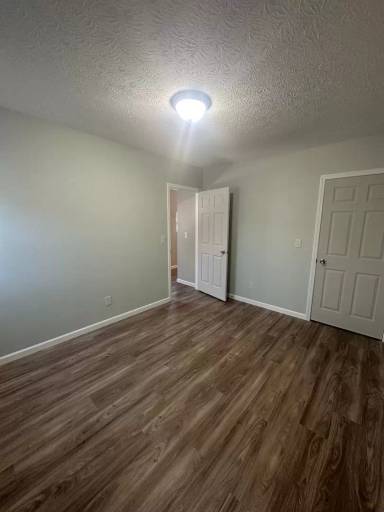 Main picture of 801 W Market St