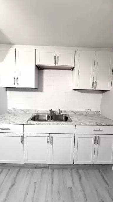 Main picture of 51 Grove St
