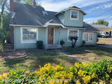 Main picture of 415 NW 13th Ave
