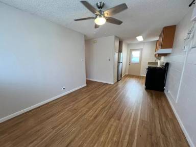 Main picture of 1739 Citron St