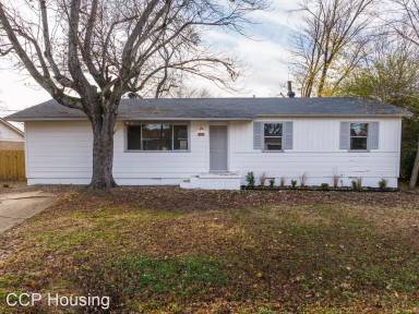 Main picture of 2606 Savannah St