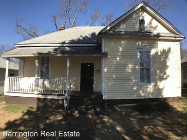 Main picture of 1017 15th Pl SW