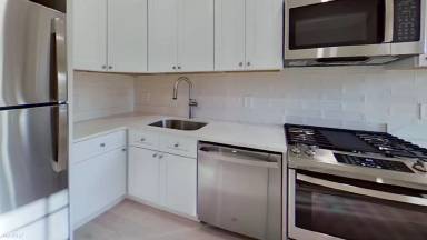 Main picture of 37 Calumet St