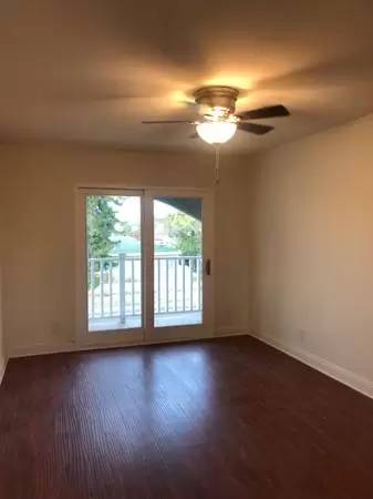 Main picture of 1234 Holt St