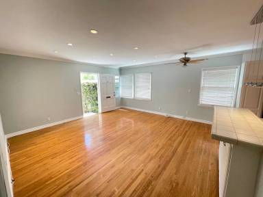 Main picture of 1440 Franklin St