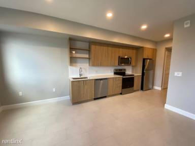 Main picture of 3800 SW 79th Ave