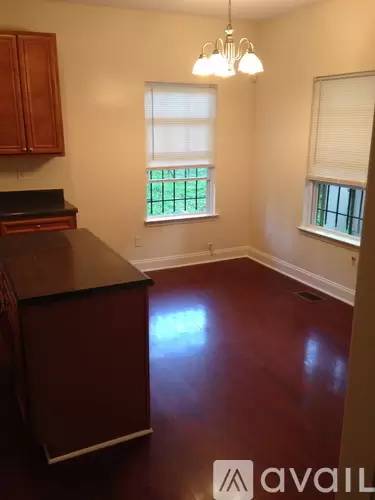 Main picture of 6 Gertrude Pl NW