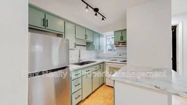 Main picture of 1355 Gaylord St