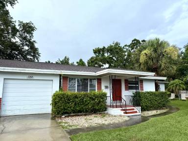 Main picture of 709 Lembo Cir