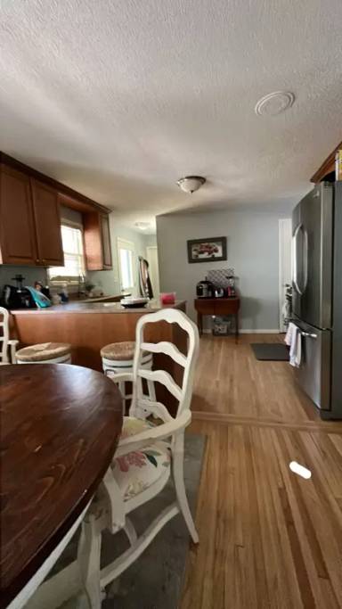 Main picture of 1918 Porter Ave