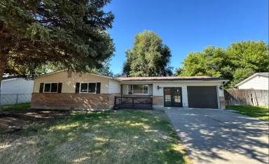 Main picture of 1145 S 5th W