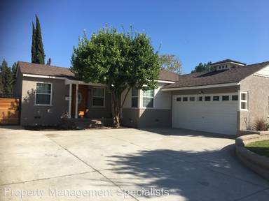 Main picture of 6212 Topeka Dr