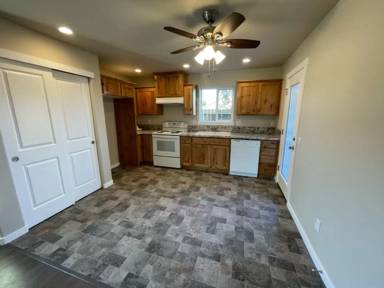 Main picture of 1841 Hubbard Ln