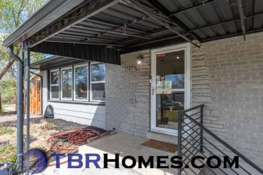 Main picture of 8545 W 64th Pl