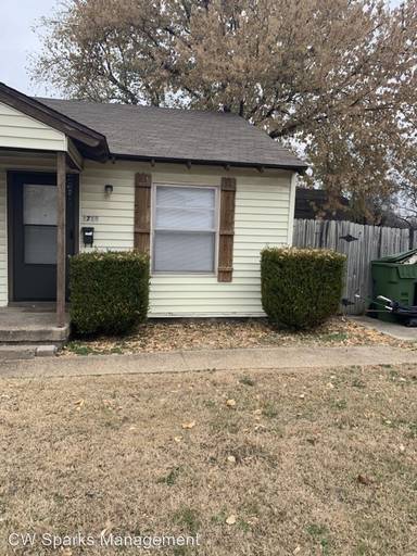 Main picture of 1719 Axe Dr